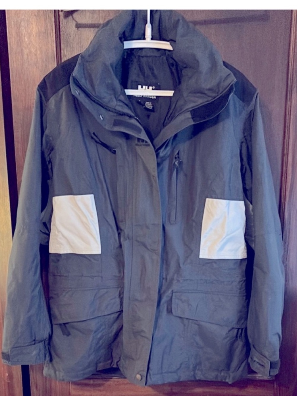 Helly Hanson Women's Dark Gray Insulated Winter Jacket with Light Gray Patches